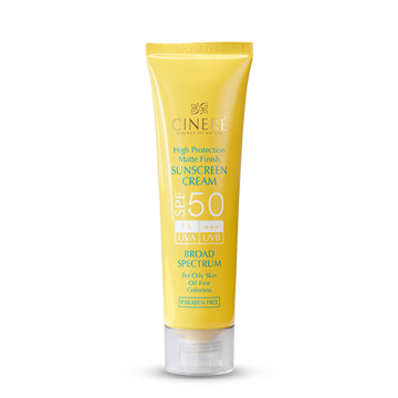 کرم ضد آفتاب SPF 50 بدون رنگ مناسب پوست چرب و جوشدار سینره