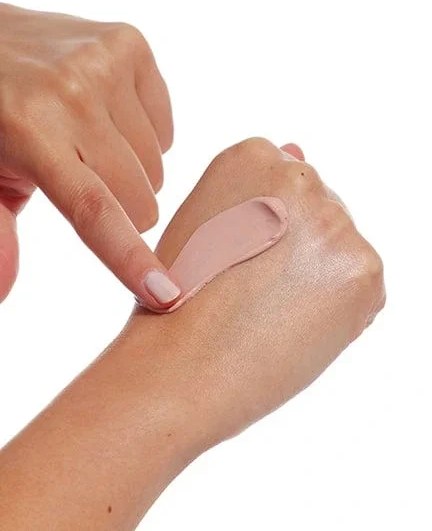 لوسیون ضد آفتاب مناسب پوست چرب و حساس رنگی+SPF50 بوندی سندز 75 میل