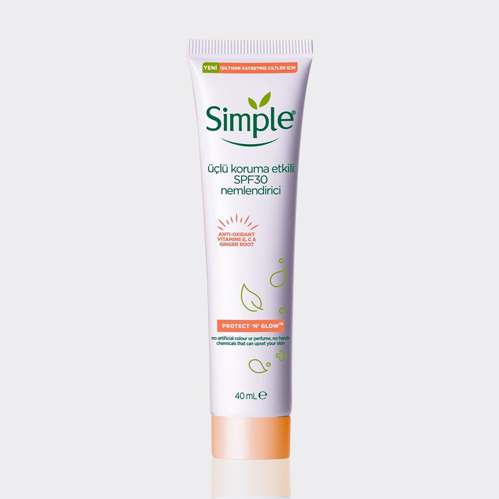 کرم ضد آفتاب، مرطوب کننده و ضد لک Spf 30 مناسب پوست خشک تا معمولی سیمپل 40 میل