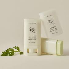 ضد آفتاب استیکی SPF50 مناسب پوست چرب،مختلط و مستعد آکنه بیوتی آف جوسان