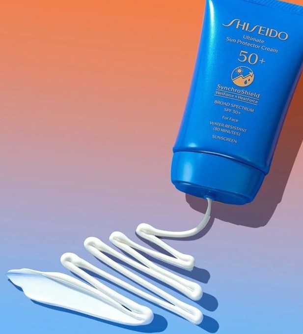 کرم ضد آفتاب و ضد چروک SPF50 AGE DEFENSE شیسیدو 50 میل