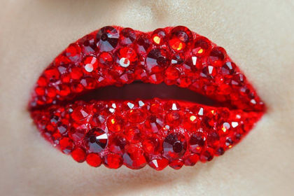 لب ها ظریف ترین و جذاب ترین بخش صورت